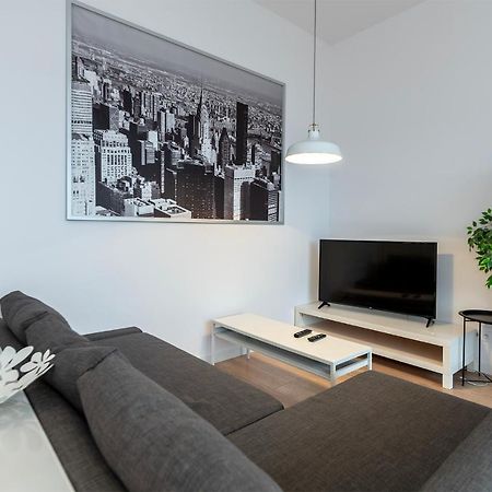 Penthouse With A View Of Lodz & Free Parking Apartment Екстериор снимка