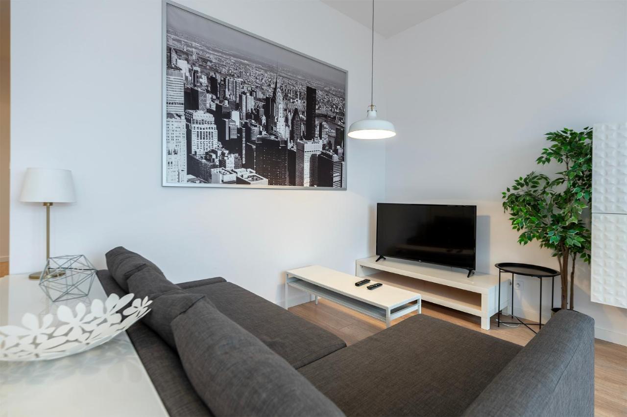 Penthouse With A View Of Lodz & Free Parking Apartment Екстериор снимка